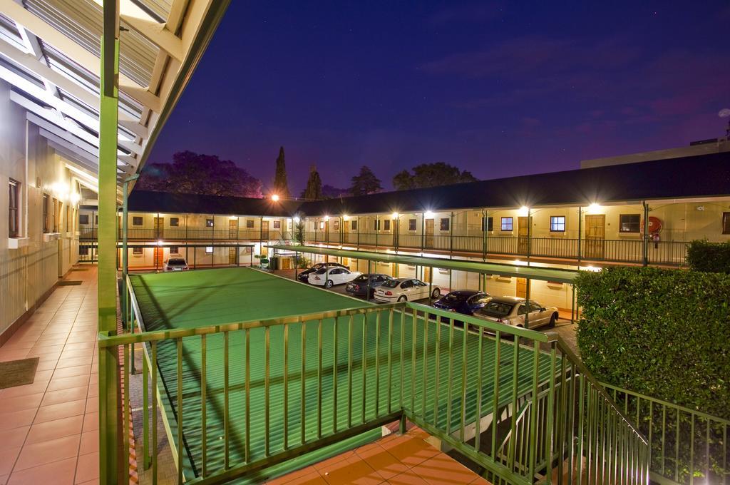 Sentinel Luxury Suite Hotel Pretoria Exterior photo