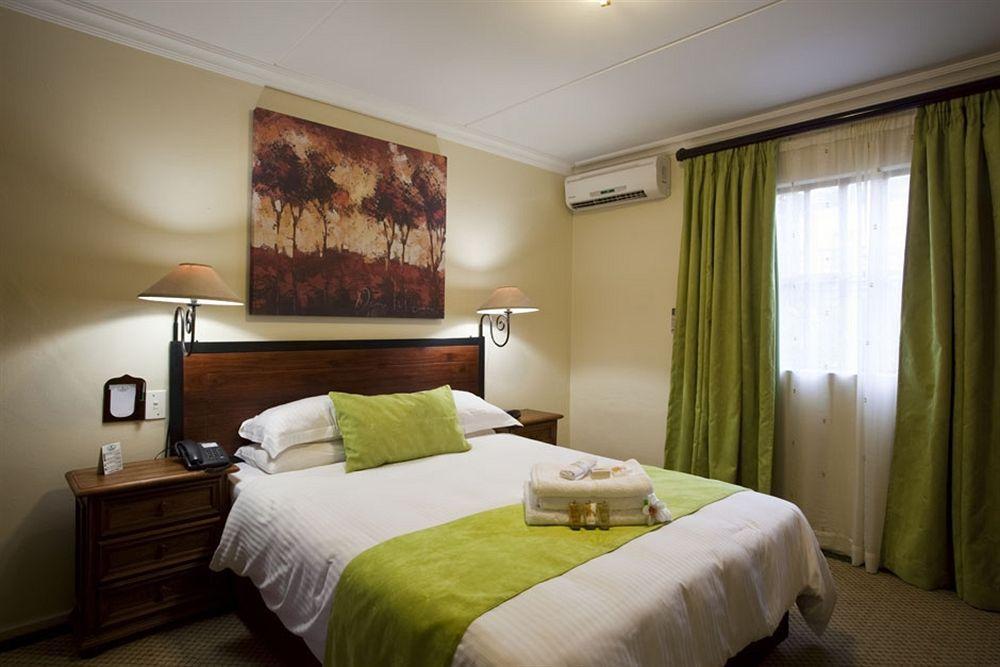 Sentinel Luxury Suite Hotel Pretoria Exterior photo